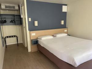 Hotels Kyriad Direct Montpellier Ouest - Saint Jean De Vedas- La Peyriere : photos des chambres