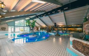 Chalet Panorama near Efteling - with garden and swimmingpool Europarcs
