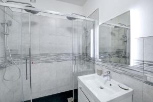 Virgo Suite Apartment