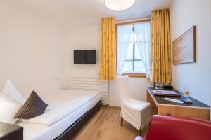 Single Room with Mountain View room in Schweizerhaus Swiss Quality Hotel