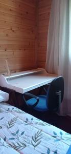 Acogedora cabaña con piscina