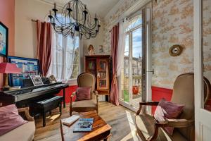 Hotels Hotel Des Artistes : photos des chambres