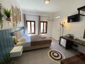 OLD TOWN TALES apartments