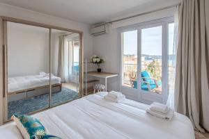 Appartements L9 Villefranche Bay view Suite / Terrasse &AC 2 rooms : photos des chambres