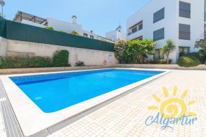 Poço do Bispo By ALGARTUR