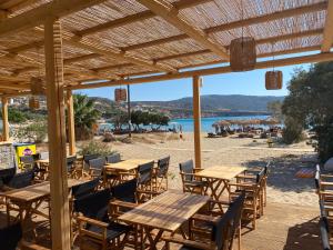 Helios Beach Hotel & Bungalows