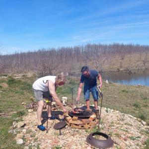 Chalets Cuckoo Lake Forest Cabin : photos des chambres