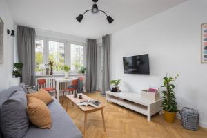 ★Bright apartment with positive vibes★