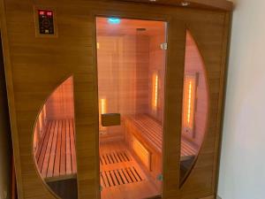 Maisons de vacances GITE SAUNA SUR SYE AVEC SAUNA PRIVATIF : photos des chambres