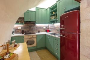 DOMUS CLODIA, sensing Rethymnos Old Town!