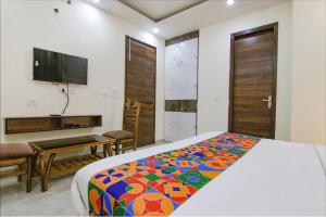 FabHotel Waypoint Inn