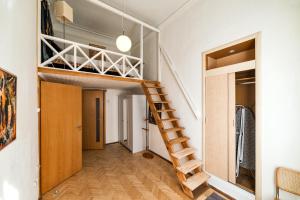 Apartment room in Liteyny-60