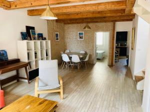 Duplex La Ciotat - superbe 85 m2 - 6 pers - 3 chambres - Climatisation - Vue mer et proche du vieux port La Ciotat