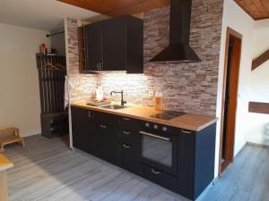 Studio mansardé chez un vigneron au village au 3ème étage sans ascenseur