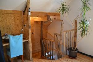 Appartements le p'tit studio au calme au pied du Jura : photos des chambres