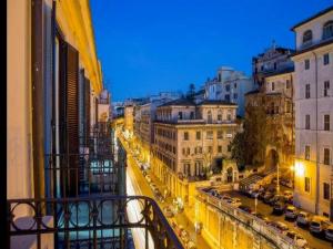 Double or Twin Room with Balcony room in Hotel Centro Cavour Roma