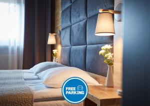 Double Room (1 Adult) room in Hotel Batory