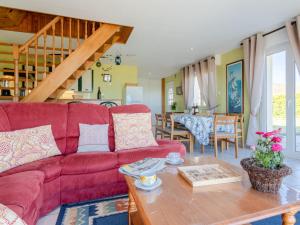 Maisons de vacances Holiday Home Chez Lilo - SNT400 by Interhome : photos des chambres