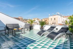 Porta di Castro Design Apartment with Terrace by Wonderful Italy