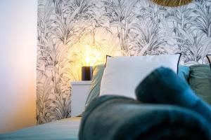 Le Petit Martial - coeur de ville, tout équipé, parking privé