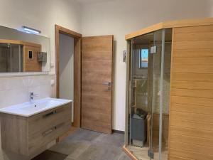 Apartment Panoramablick by Interhome