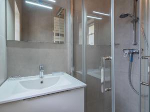 Appartements Apartment Marie Antoinette-1 by Interhome : photos des chambres