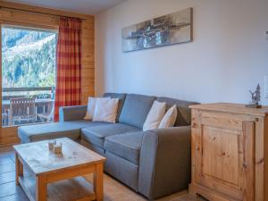 Apartment Les Chalets de Marie A 21 by Interhome