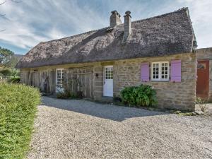 Maisons de vacances Holiday Home Chaumiere Natelliou by Interhome : photos des chambres