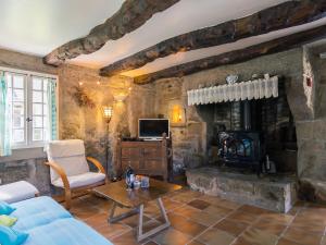 Maisons de vacances Holiday Home Chaumiere Natelliou by Interhome : photos des chambres