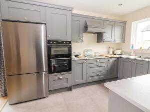 20 Lighthouse Village