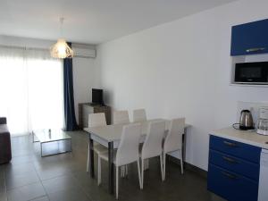 Apartment T3 vue baie by Interhome