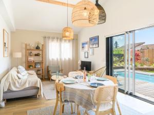 Maisons de vacances Holiday Home La Belle Testerine by Interhome : photos des chambres