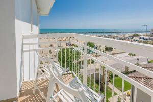Chambre Double Deluxe - Vue Latérale sur Mer