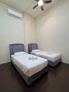 The Neighbour KKB - Rooms with shared bathroom - Whole unit has 4 rooms