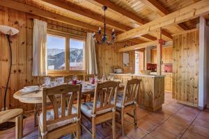 Chalet OnThePiste