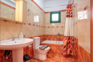 Nikos Central Skala Apartments