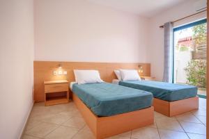 Nikos Central Skala Apartments