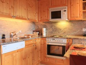 Apartment Dauphin 7 by Interhome