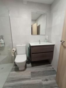 Agradable casa antigua reformada con patio