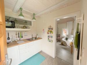 Holiday Home tiny lavender house by Interhome