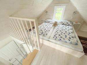 Holiday Home tiny lavender house by Interhome