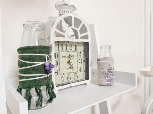 Holiday Home tiny lavender house by Interhome