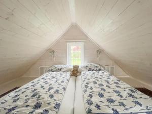 Holiday Home tiny lavender house by Interhome