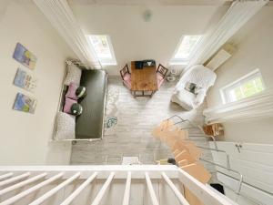 Holiday Home tiny lavender house by Interhome