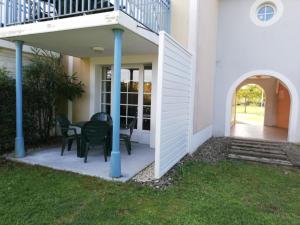 Appartements Appt HAMEAU DU LAC avec piscine et vue sur le lac : photos des chambres