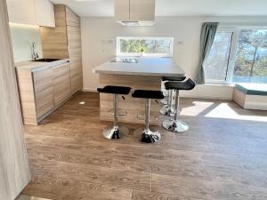 Holiday Home Sky-Chalet by Interhome