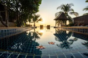 Amazing Beachfront Villa