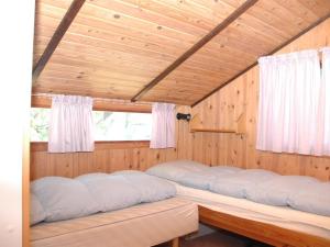 Holiday Home Nilda - 1km from the sea in Western Jutland by Interhome