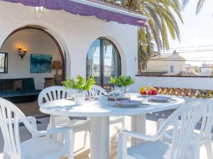 Apartment Melrose place-3 by Interhome