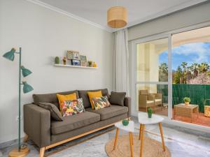 Apartment Lorcrisur Mountain view by Interhome